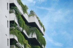 Garden systems for apartment balconies